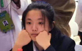 娱乐吃瓜酱女科学家,娱乐界的“吃瓜酱”，揭秘科研与娱乐的跨界魅力